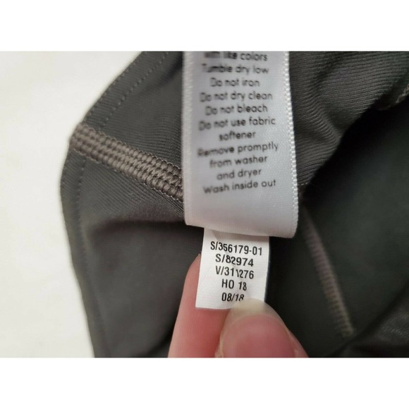 Athleta Faux Leather All Over Gleam Olive Gray Leggings Women's Size XXS EUC - Picture 8 of 9